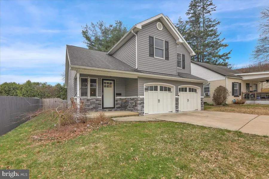 226 Montgomery Ave, Reading, PA 19606 - #2