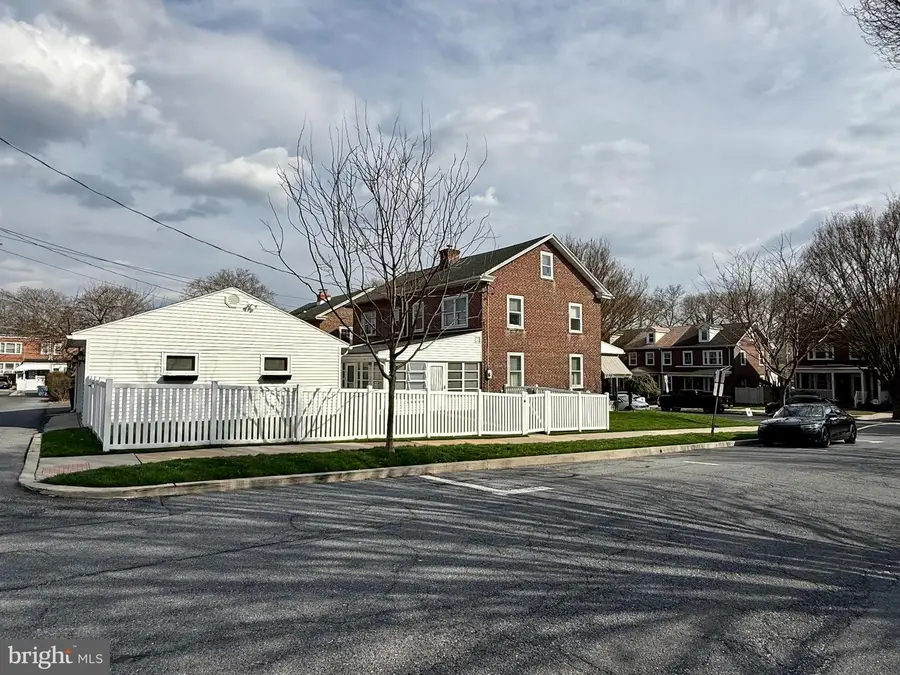 397 Pine St, Reading, PA 19611 - #2