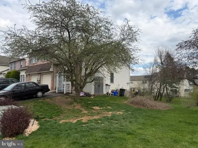 111 Independence Ct, Blandon, PA 19510 - #2