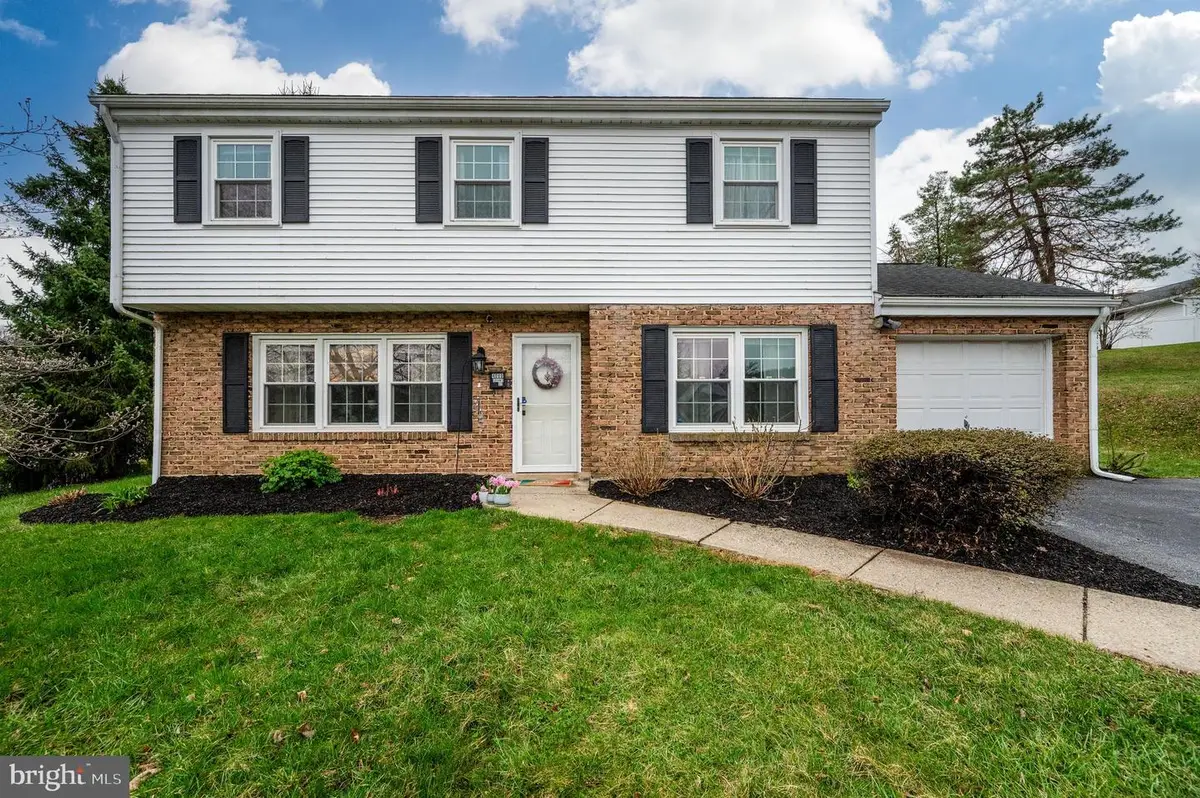 4000 Grant St, Reading, PA 19606 - #1