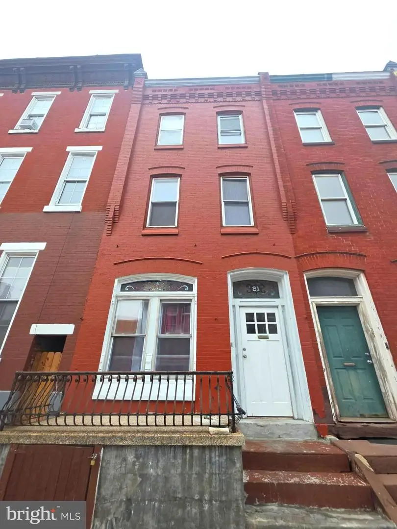 21 S 3rd St, Reading, PA 19602 - #1