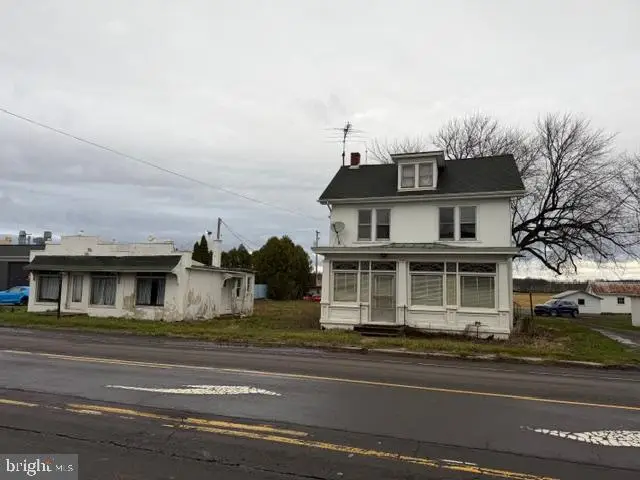 15835 E Kutztown Rd, Maxatawny, PA 19538 - #2