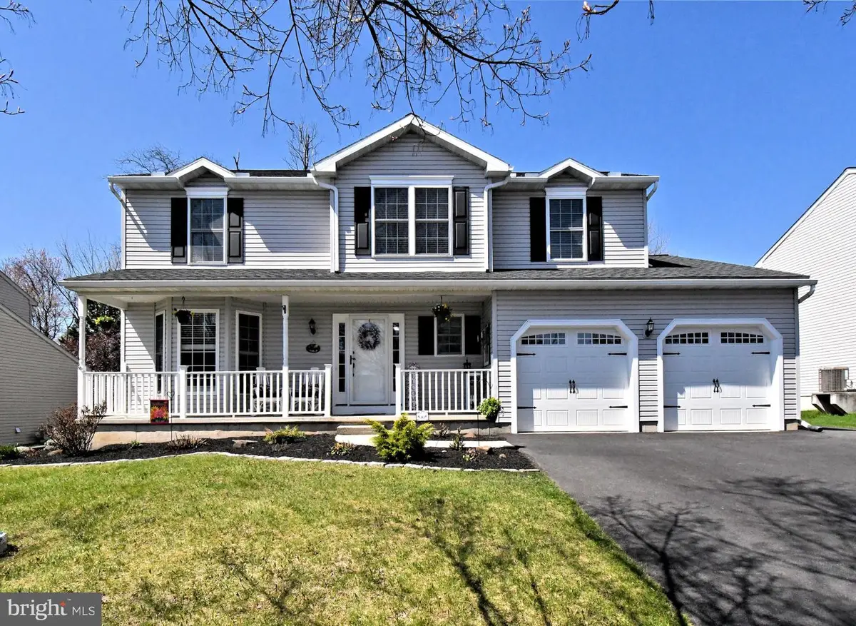 113 Clarion Dr, Douglassville, PA 19518 - #1