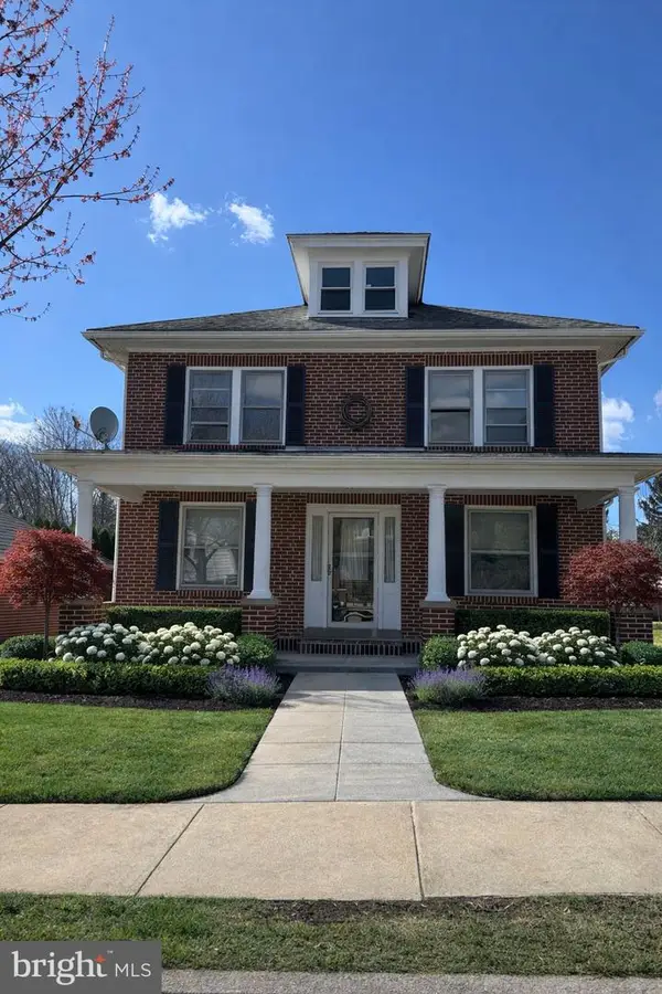 26 Bucks St, WERNERSVILLE, PA 19565