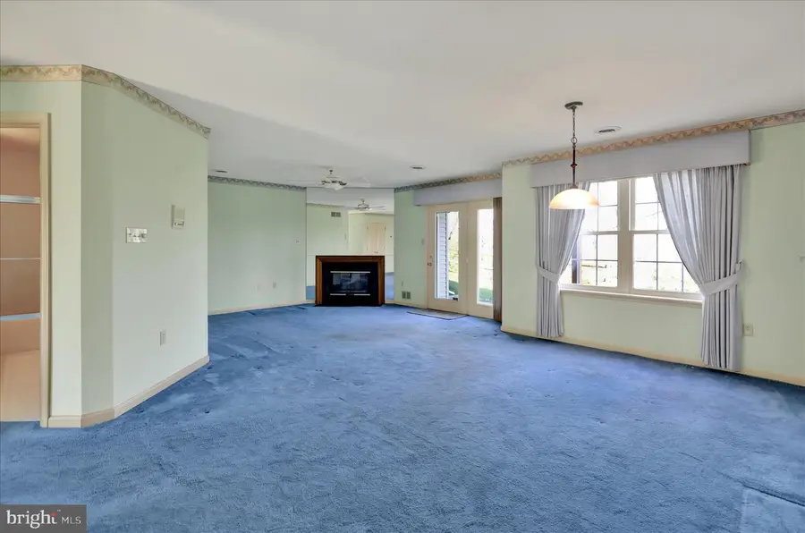 146 Heather Ln, Reading, PA 19610 - #3