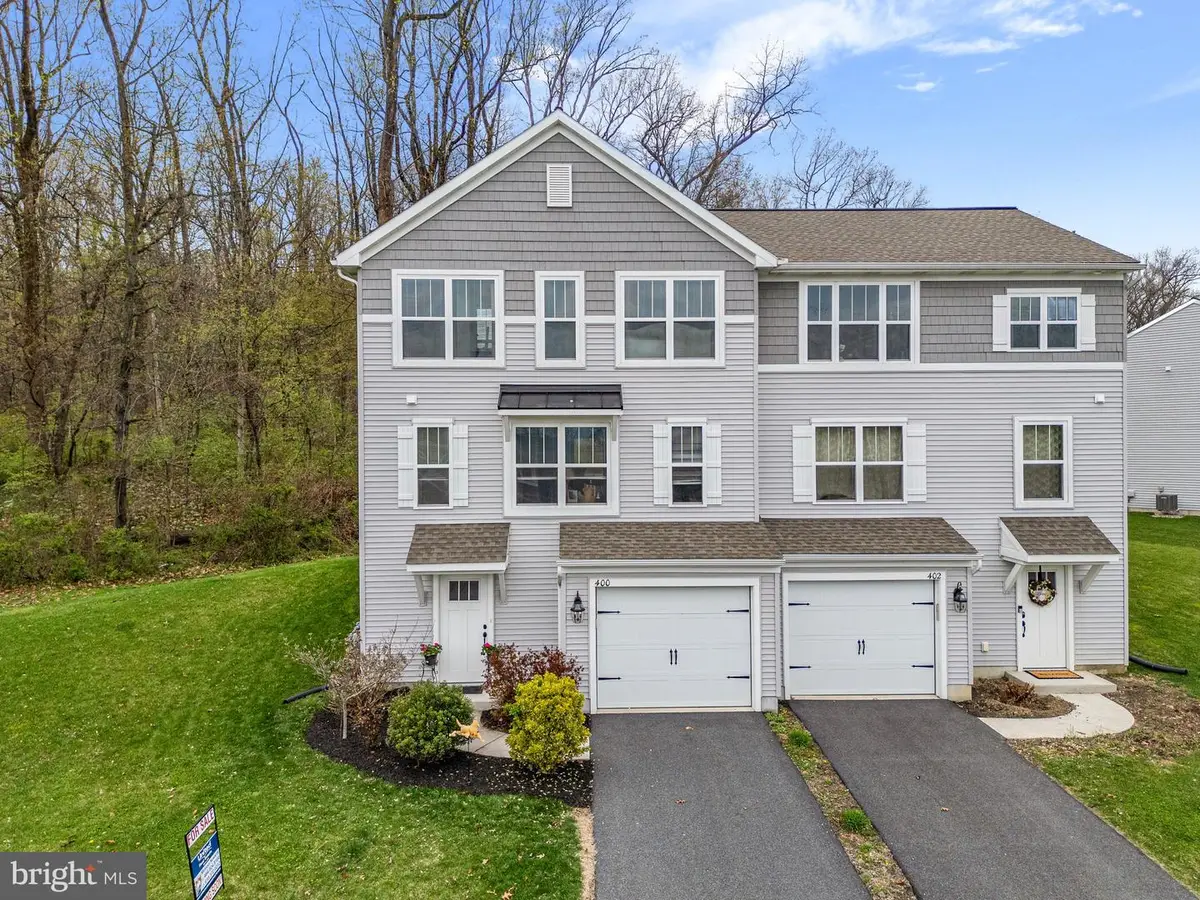 400 Smokering Dr, Robesonia, PA 19551 - #1