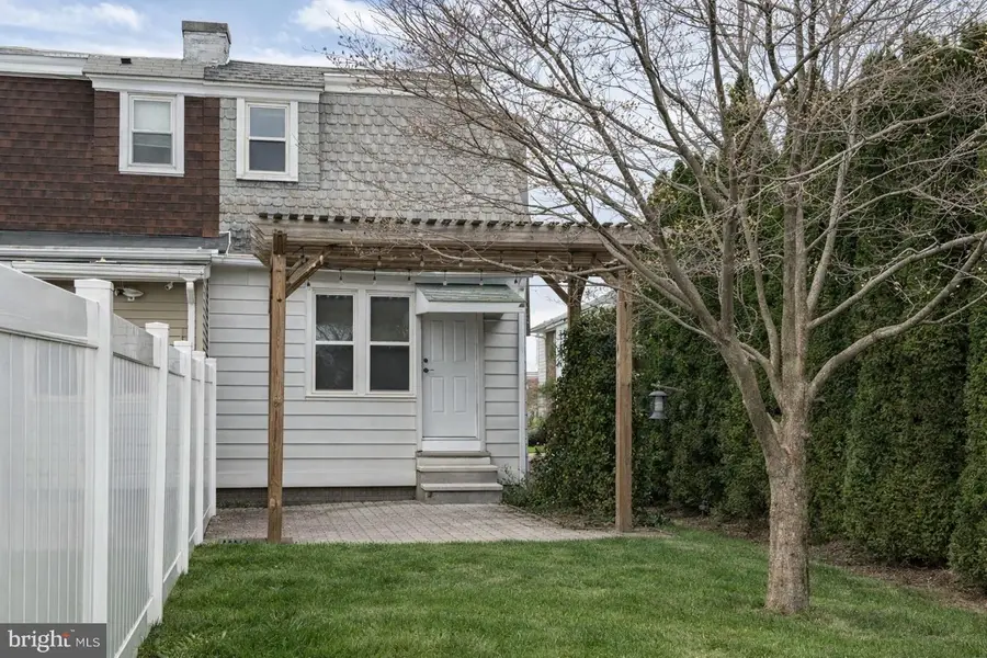 1312 E Bellevue Ave, Reading, PA 19605 - #2