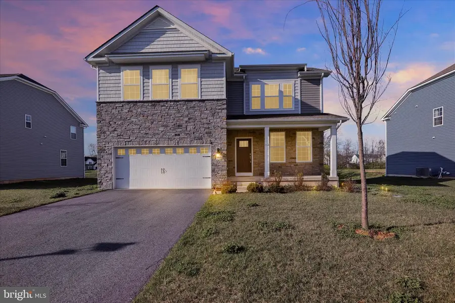 114 Teaberry Ct, Reading, PA 19608 - #2