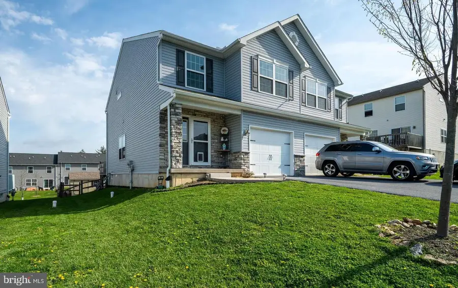 1247 Fairmont Ave, Temple, PA 19560 - #2