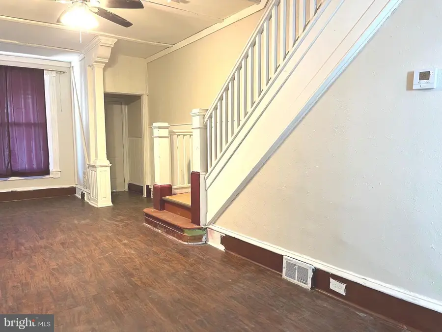 1429 Muhlenberg St, Reading, PA 19602 - #2