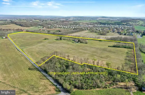 67 Evans Hill Rd, READING, PA 19608