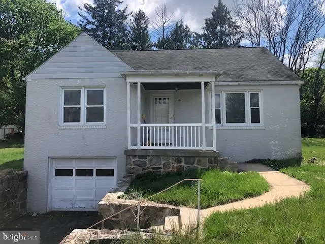 1034 Butter Ln, Reading, PA 19606 - #1
