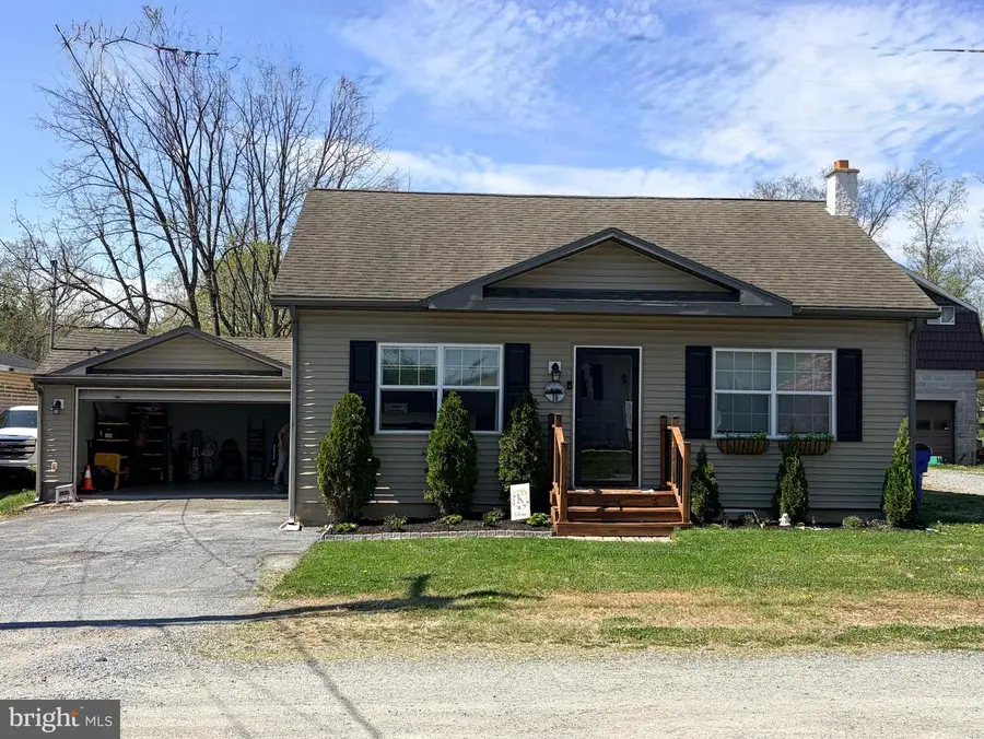 10 School Ln, Reading, PA 19606 - #2