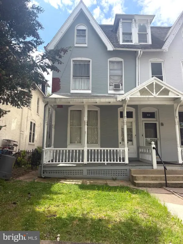 214 Douglass St, READING, PA 19601