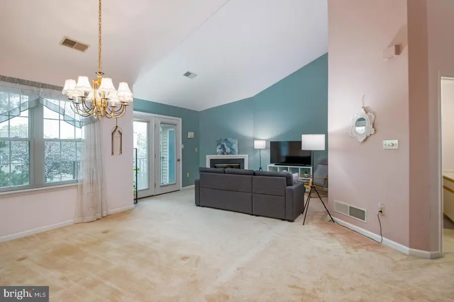 121 Heather Ln, Wyomissing, PA 19610 - #2