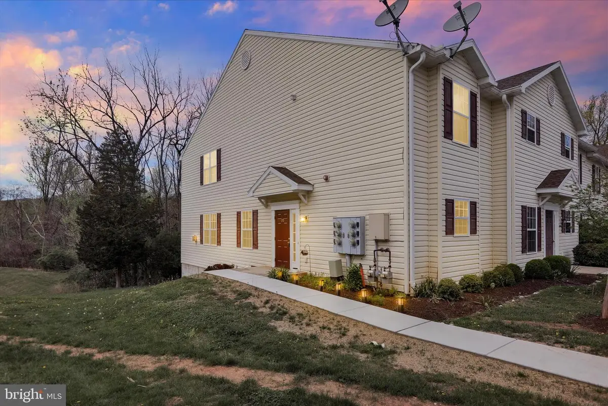 170 Christine Dr, Reading, PA 19606 - #1