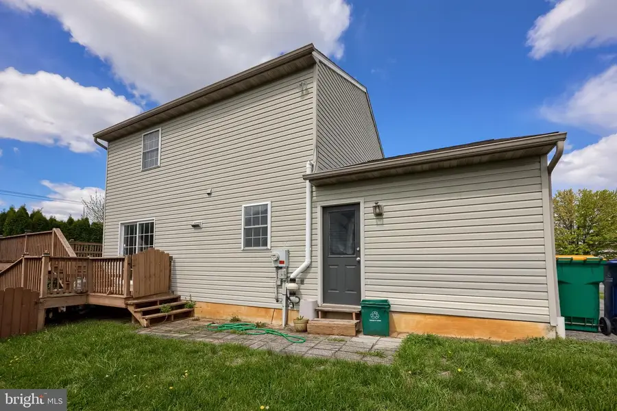 318 N Dwight St, Reading, PA 19609 - #3