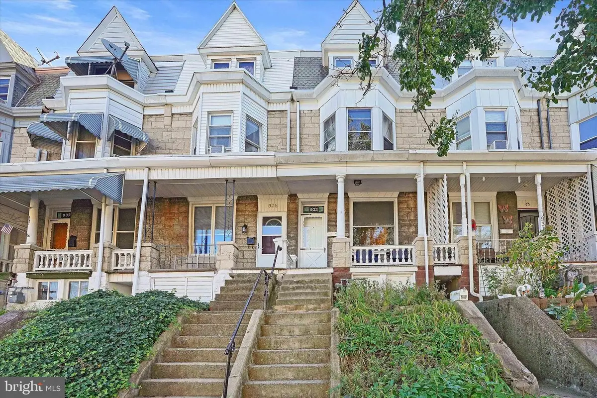 933 N 12th St, Reading, PA 19604 - #1