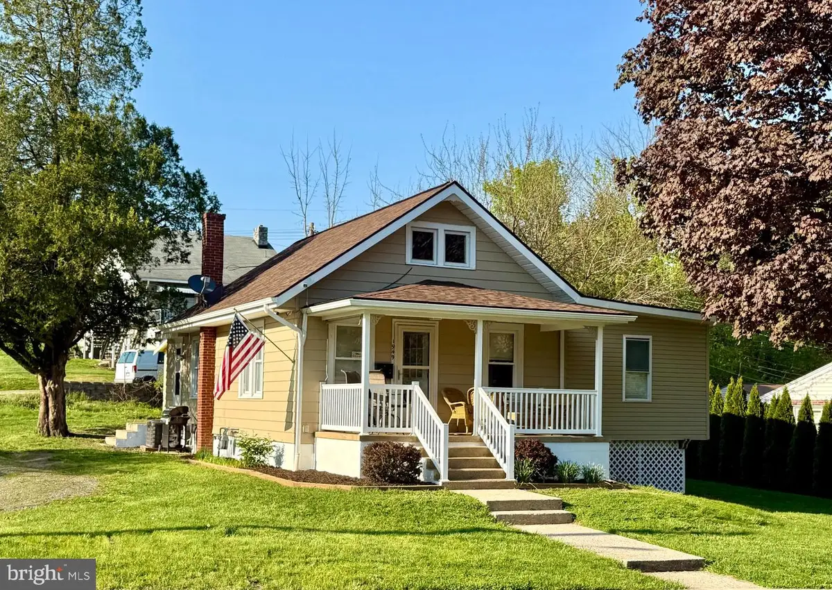 1949 Reading Ave, Reading, PA 19609 - #1