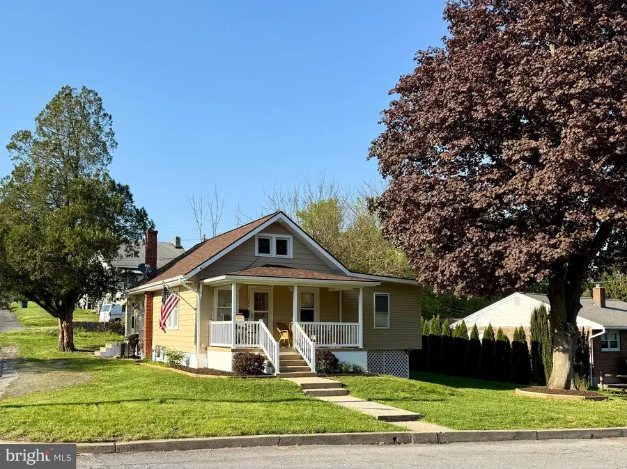 1949 Reading Ave, Reading, PA 19609 - #3