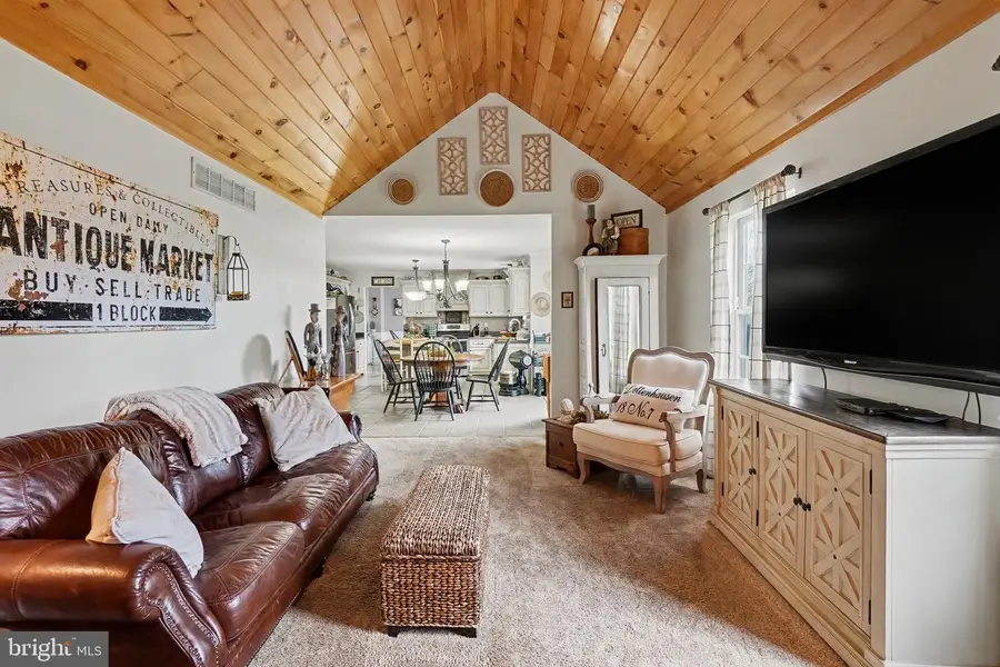 33 Cubbler Ct, Bechtelsville, PA 19505 - #3