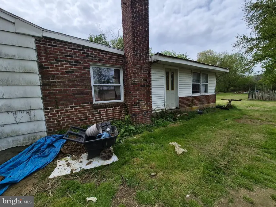 194 Water St, Oley, PA 19547 - #2