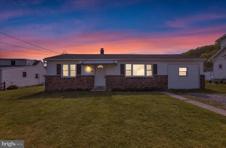 176 Taft Ave, Reading, PA 19606 - #2