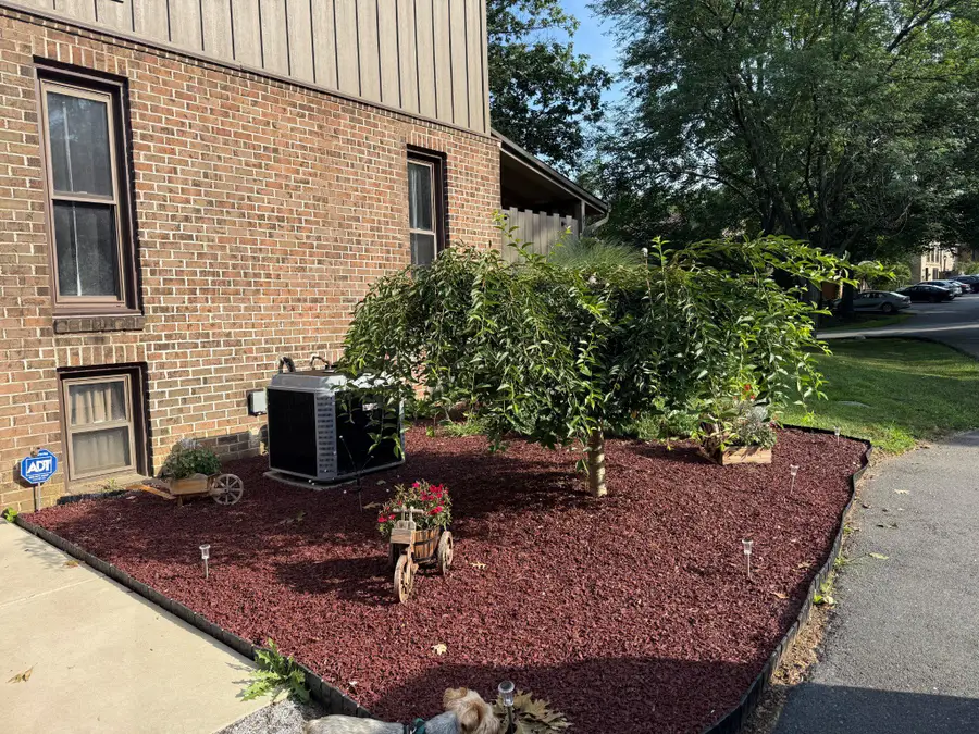 71 Burning Tree, Reading, PA 19607 - #3