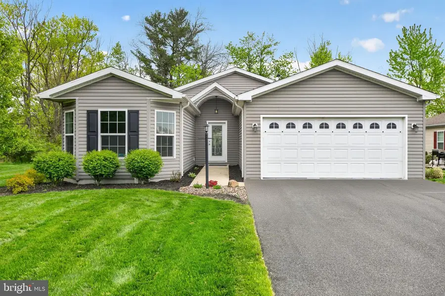 67 Cormorant Dr, Bechtelsville, PA 19505 - #2