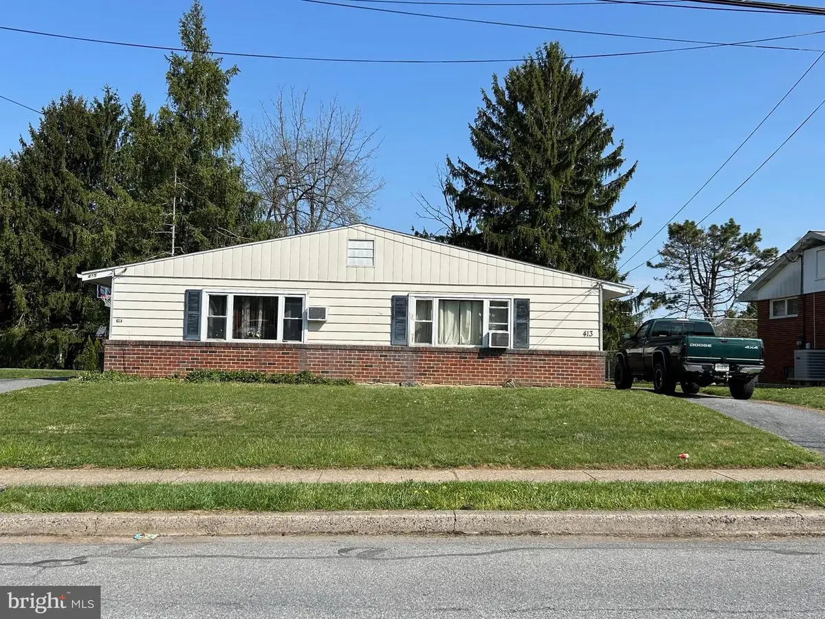 413 & 415 W Franklin St, Topton, PA 19562 - #1