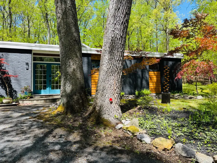 4660 Oley Turnpike Rd, Reading, PA 19606 - #3