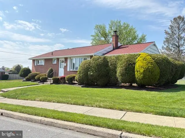 1901 County St, Reading, PA 19605 - #3