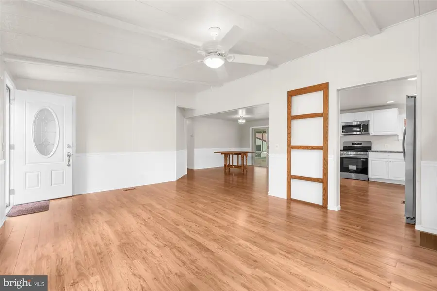 1235 E Main St, Douglassville, PA 19518 - #3