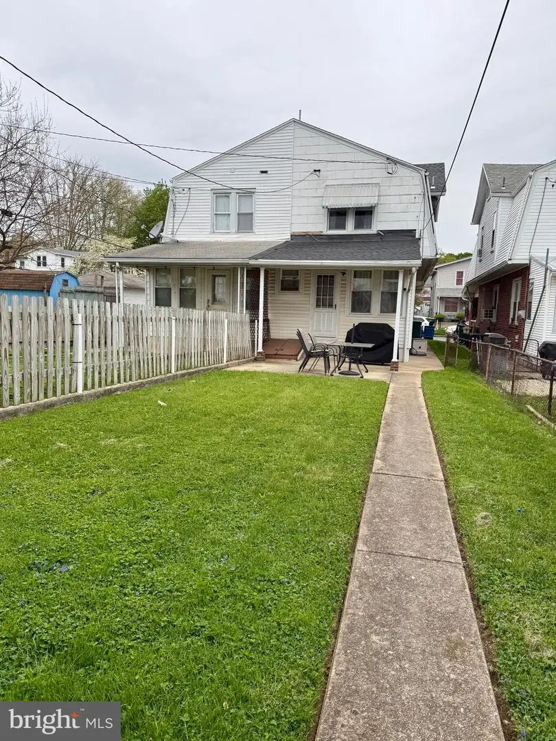 2406 Noble St, Reading, PA 19609 - #3