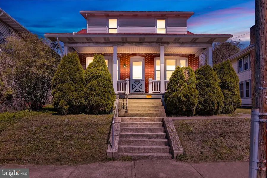 27 Church St, Hamburg, PA 19526 - #2