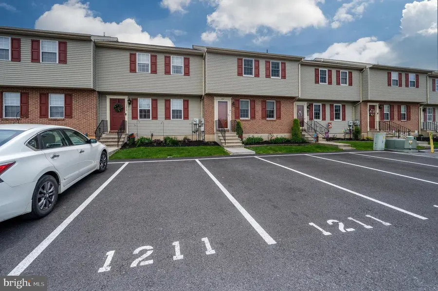 1211 Fredrick Blvd, Reading, PA 19605 - #2