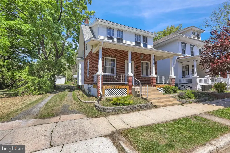2023 Spring St, Reading, PA 19609 - #2