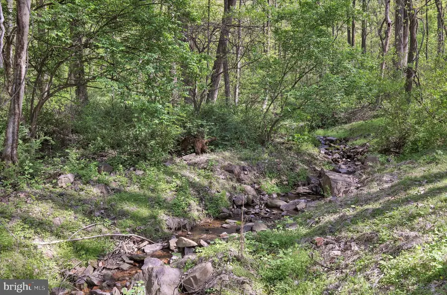 100 Walnuttown Rd, Fleetwood, PA 19522 - #2