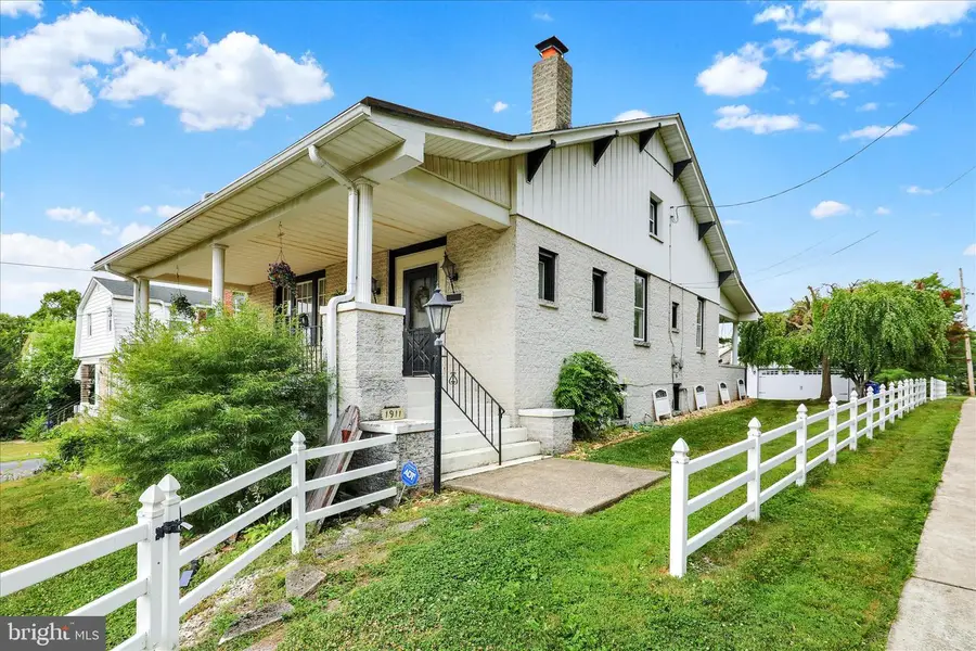 1911 Elizabeth Ave, Reading, PA 19605 - #2