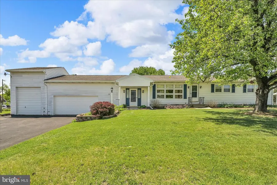 1390 Pottsville Pike, Shoemakersville, PA 19555 - #3