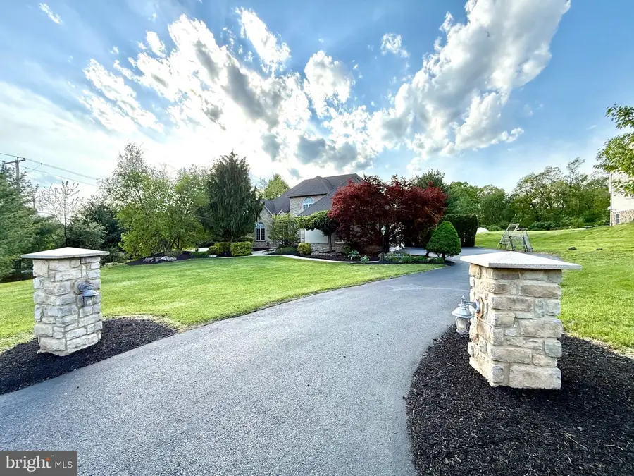 6 Shea Dr, Mohnton, PA 19540 - #3