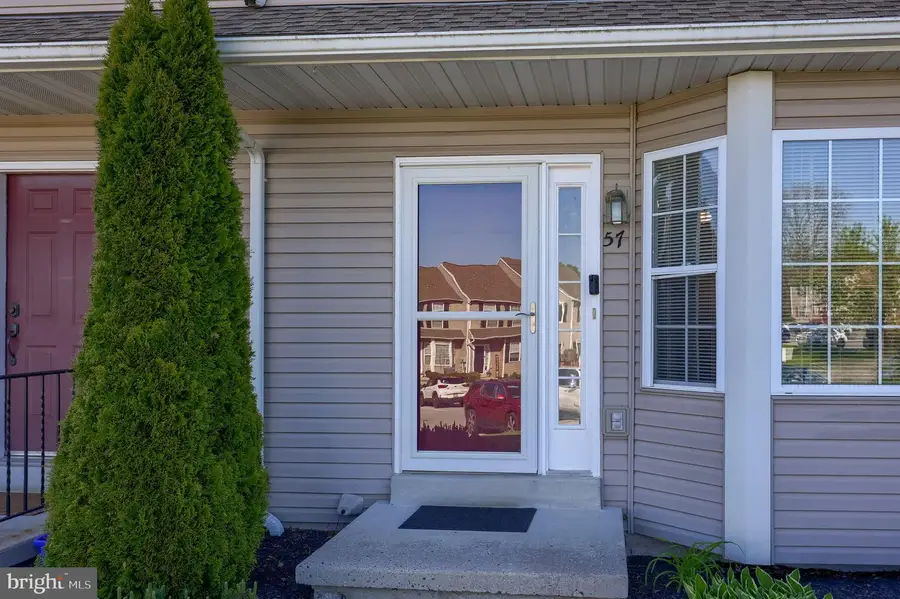 57 Horseshoe Dr, Douglassville, PA 19518 - #3