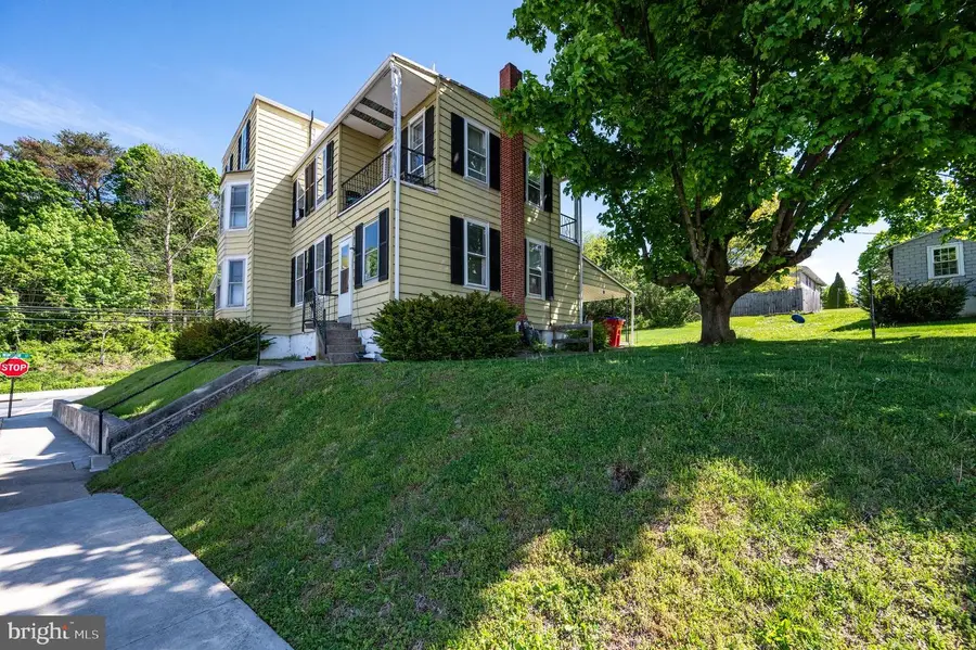 500 Windsor St, Hamburg, PA 19526 - #3
