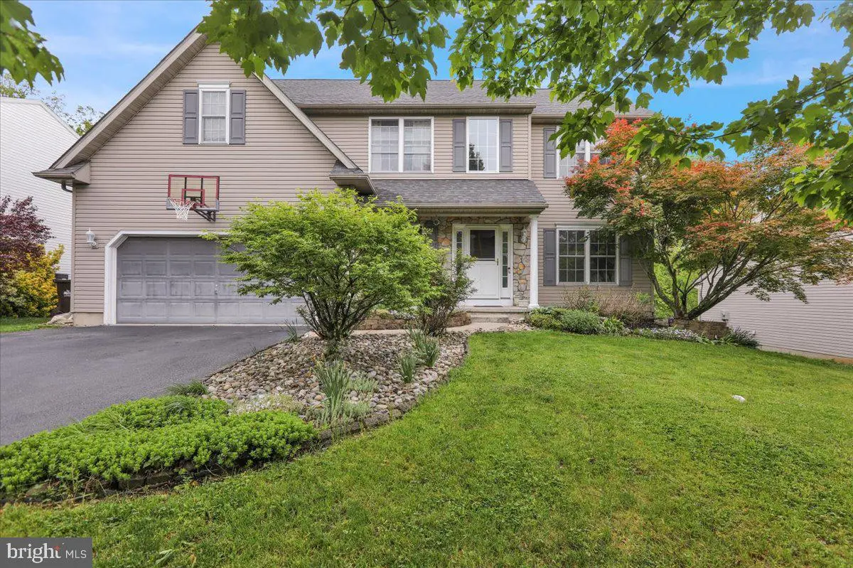 110 Clarion Dr, Douglassville, PA 19518 - #1