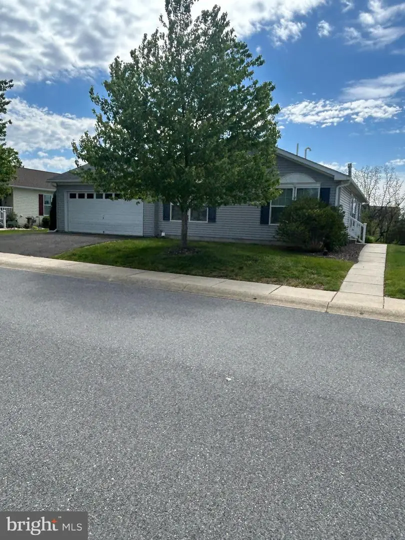 108 Random Rd, Douglassville, PA 19518 - #1
