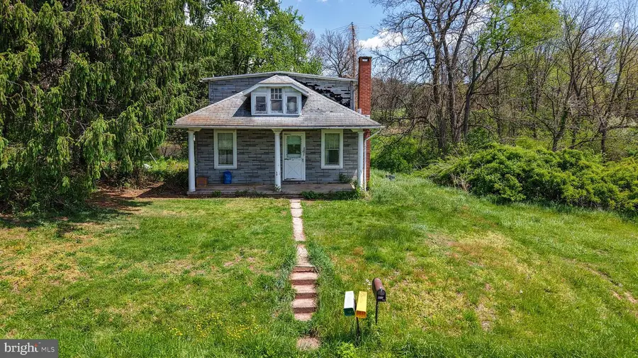 491 Gunhart Rd, Mohnton, PA 19540 - #2