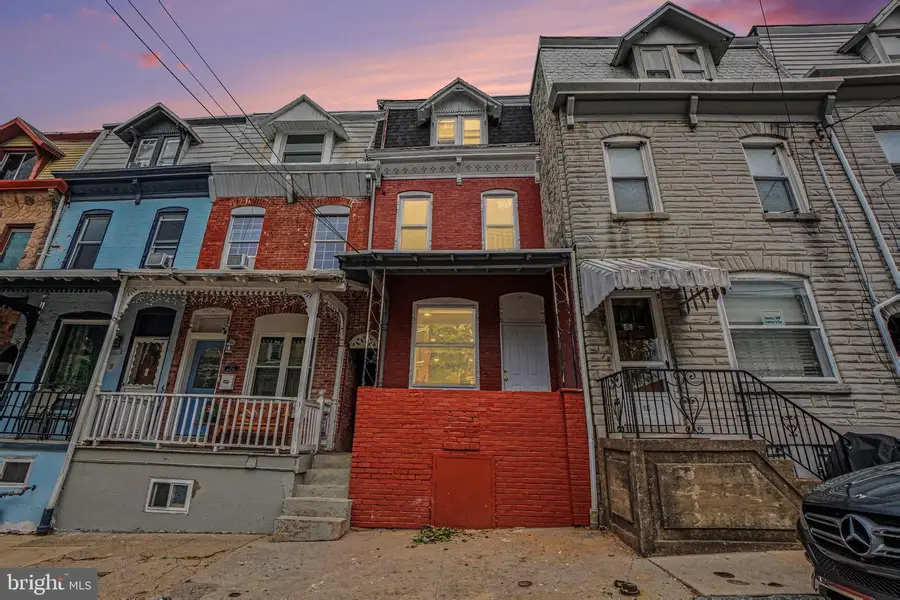 928 Rose St, Reading, PA 19601 - #2