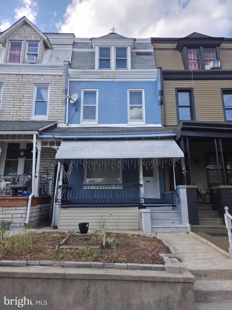161 W Oley St, Reading, PA 19601 - #1