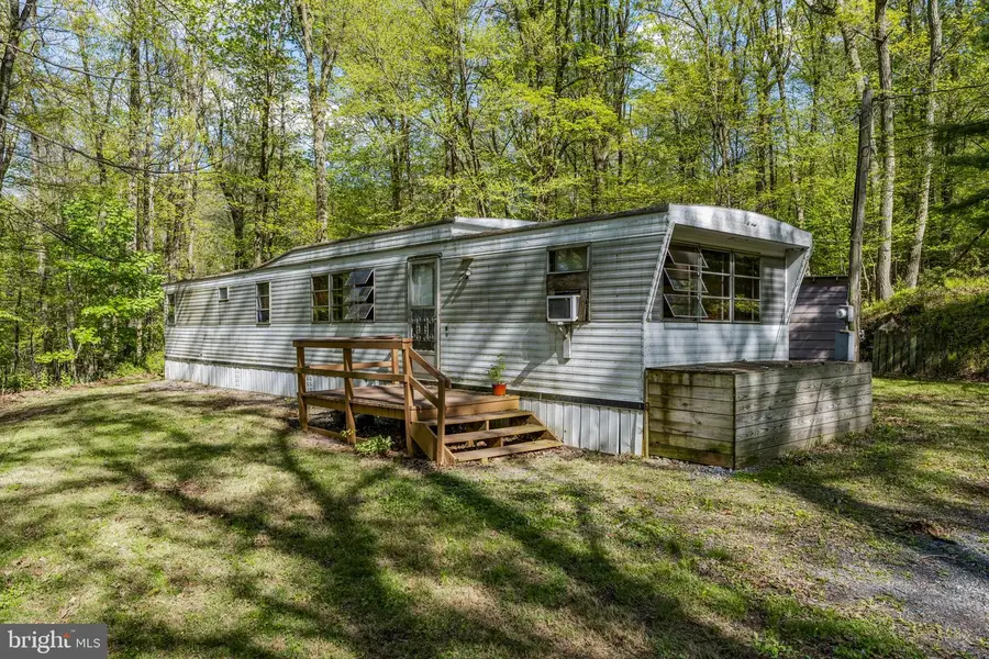 1528 Hilltop Rd, Mohnton, PA 19540 - #2