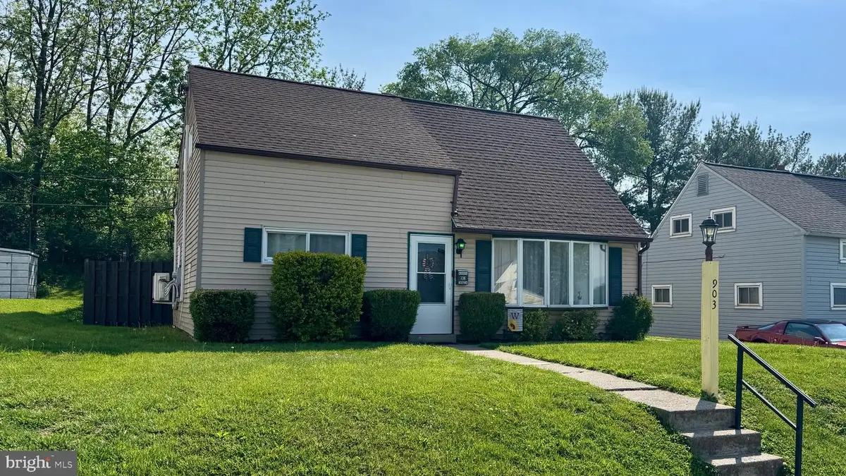 903 Las Vegas Dr, Temple, PA 19560 - #1